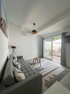 SAINT-REMY DE PROVENCE Charming Bastidon in magnificent residence