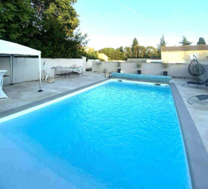 TARASCON Villa 4 pièces 125 m2 + garage – piscine – pool-house