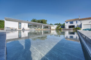 Villa Eyguieres