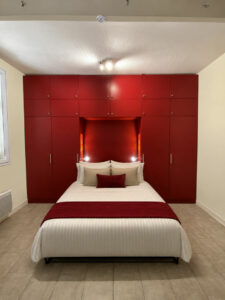 Avignon (within the city walls) – Large one-bedroom apartment near the Palais des Papes